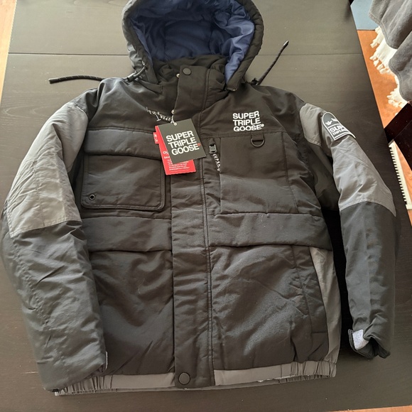 NEW Super Triple Goose Vegan Winter Jacket Size Medium - Picture 1 of 10